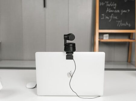 Webcam OBSBOT Tiny AI - Powered PTZ